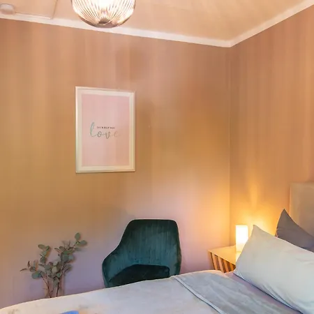 Smart & Cozy - Balkon, Netflix, Nespresso Apartment