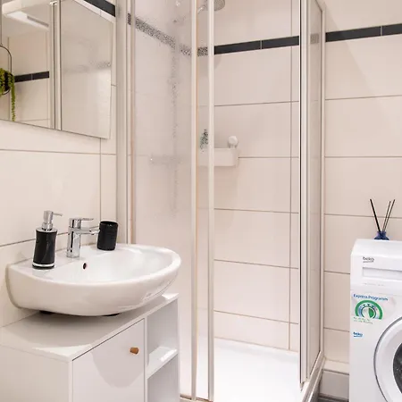 Smart & Cozy - Balkon, Netflix, Nespresso * Chemnitz